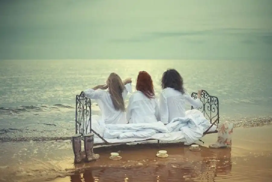 Healing ancestral patterns and breaking cycles of pain – Psychic Lilly